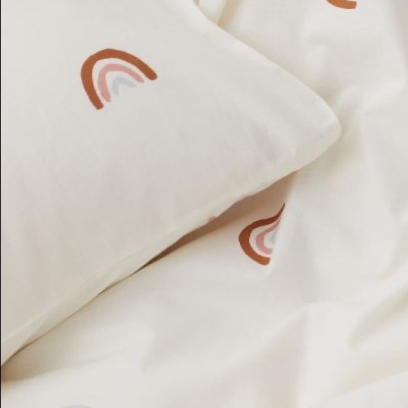 H&M Other - NIP H&M RAINBOW DUVET COVER TWIN SET